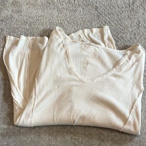 We The Free Cream V-Neck Long Sleeve Thermal